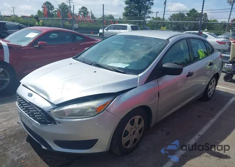 2016 Ford Focus S from USA, damaged, VIN 1FADP3E20GL354091